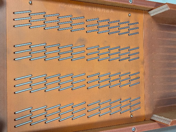 密封燒結(jié)引線自動排列案例