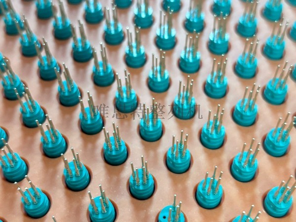 連接器插針效率革命:唯思特整列機(jī) VS 人工,3 倍產(chǎn)能 + 99.9% 精度如何實(shí)現(xiàn)? 連接器插針效率革命:唯思特整列機(jī) VS 人工,3 倍產(chǎn)能 + 99.9% 精度如何實(shí)現(xiàn)?