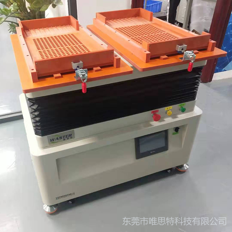 芯片自動擺盤機(jī)實拍