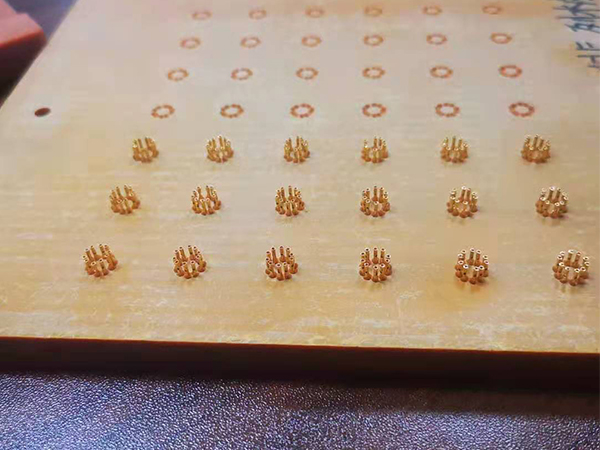 唯思特全自動(dòng)整列機(jī)定制案例