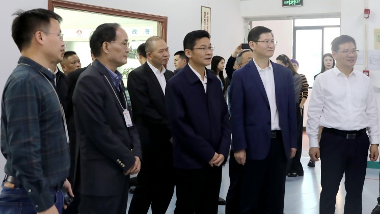 湖南省人民政府副省長、黨組成員曹志強 蒞臨炬神電子調(diào)研